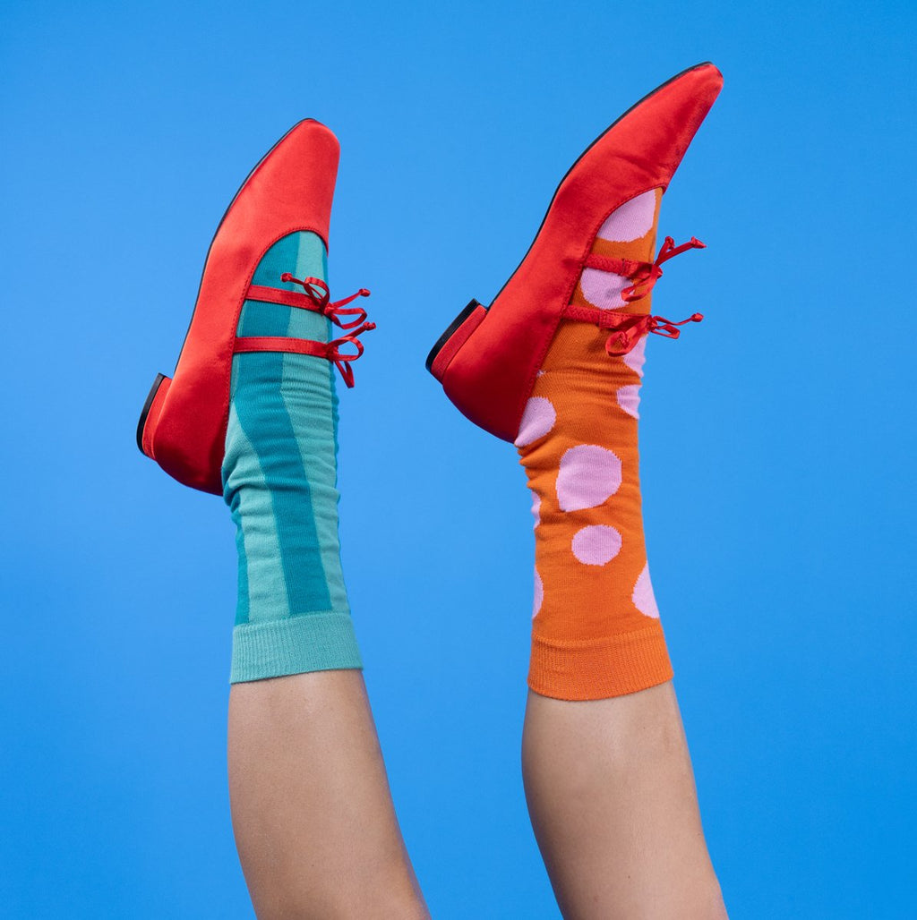 IN TWO MINDS SOCKS