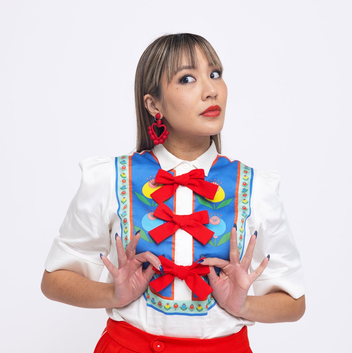 TUXE DELUXE FOLK SHIRT